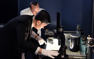 Image of two wax men in a lab setting.